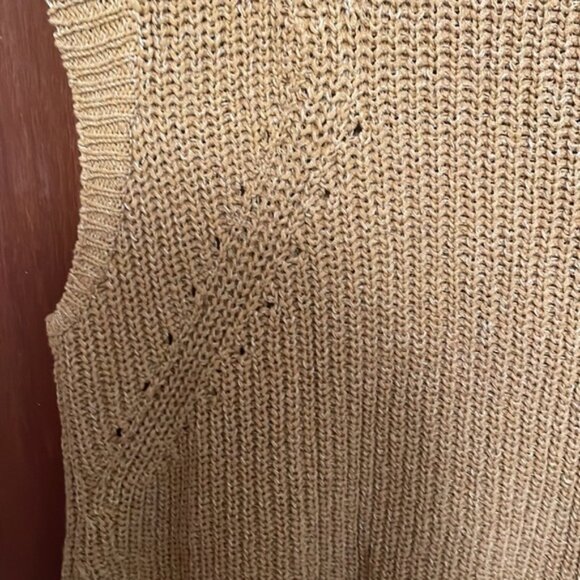 NWT Old Navy Mustard Knit Sweater Vest - Picture 2 of 8